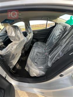 نيسان فيرسا